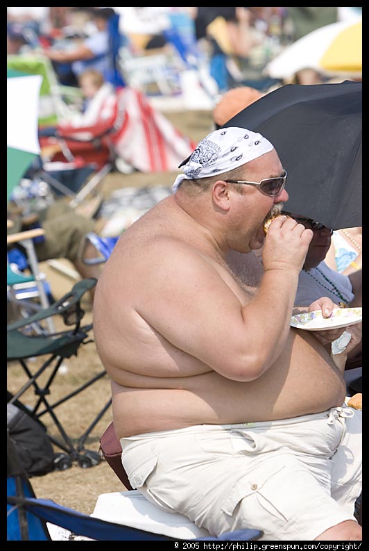 fat-shirtless-guy-eating-cheeseburger-2_